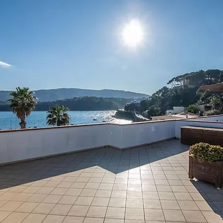 La Terrazza Sul Mare 公寓 *
